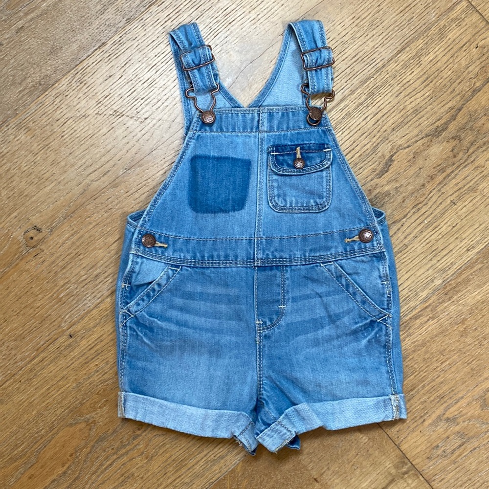 ✨Osh Kosh Bibs✨